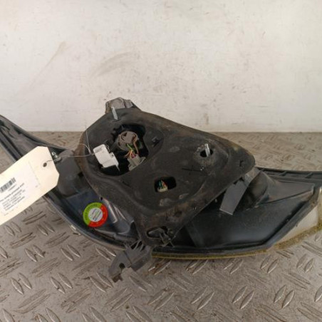 Feu arriere principal droit (feux) TOYOTA YARIS 3