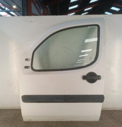 Porte avant gauche FIAT DOBLO 1 Photo n°1