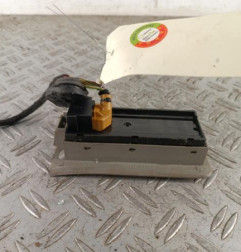 Interrupteur de leve vitre avant gauche AUDI A6 2