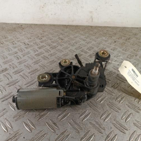 Moteur essuie glace arriere AUDI A6 2 Photo n°1