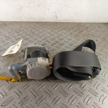 Ceinture avant droit TOYOTA RAV4 2 Photo n°1