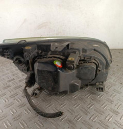 Optique avant principal gauche (feux)(phare) FORD FOCUS 2