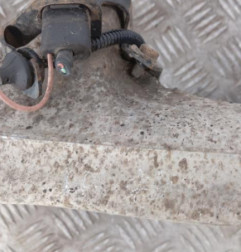 Support pivot avant droit PEUGEOT 407 Photo n°3