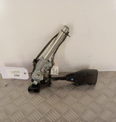 Attache ceinture avant gauche RENAULT KANGOO 2 Photo n°1