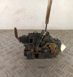 Serrure avant droit AUDI A6 2