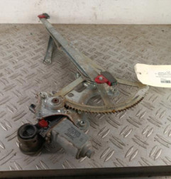 Leve vitre electrique avant droit TOYOTA RAV4 2