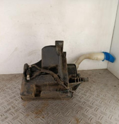 Vase de lave glace SKODA FABIA 2 Photo n°1