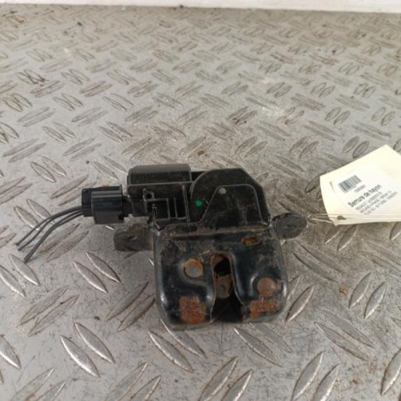 Serrure de hayon RENAULT MEGANE 4