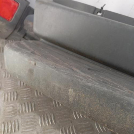 Pare choc arriere VOLKSWAGEN CRAFTER 1