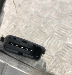 Moteur essuie glace avant droit RENAULT GRAND SCENIC 3 Photo n°4