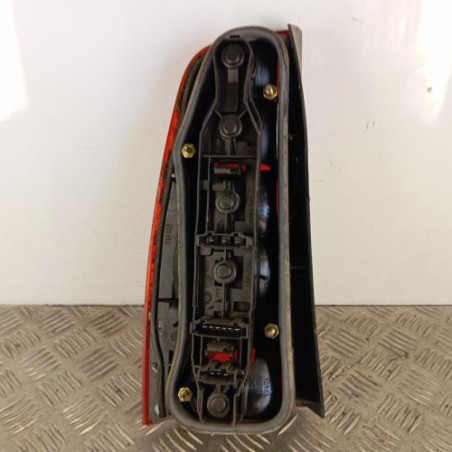 Feu arriere principal droit (feux) VOLKSWAGEN POLO 3