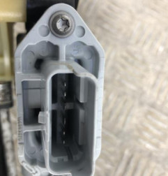 Leve vitre electrique avant gauche RENAULT KANGOO 2 Photo n°4