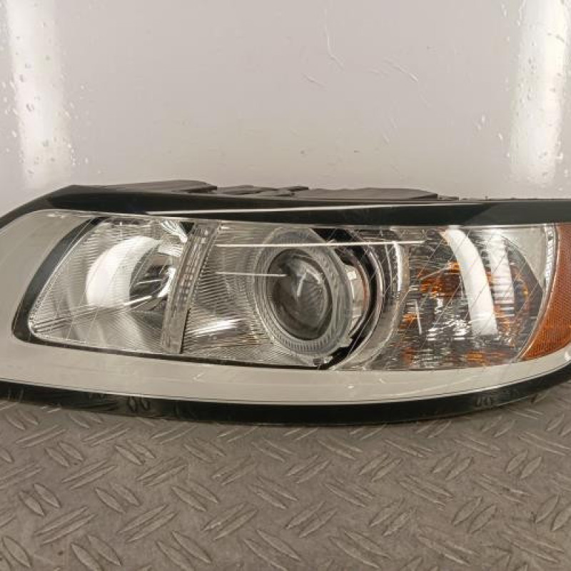 Optique avant principal gauche (feux)(phare) VOLVO V 50