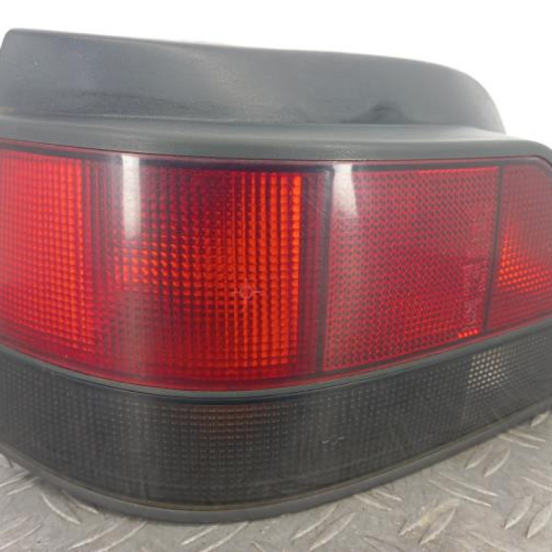 Feu arriere principal gauche (feux) RENAULT CLIO 1