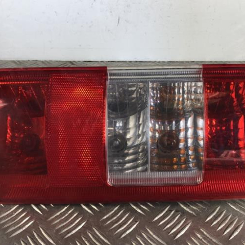 Feu arriere principal droit (feux) FORD TOURNEO CONNECT 1
