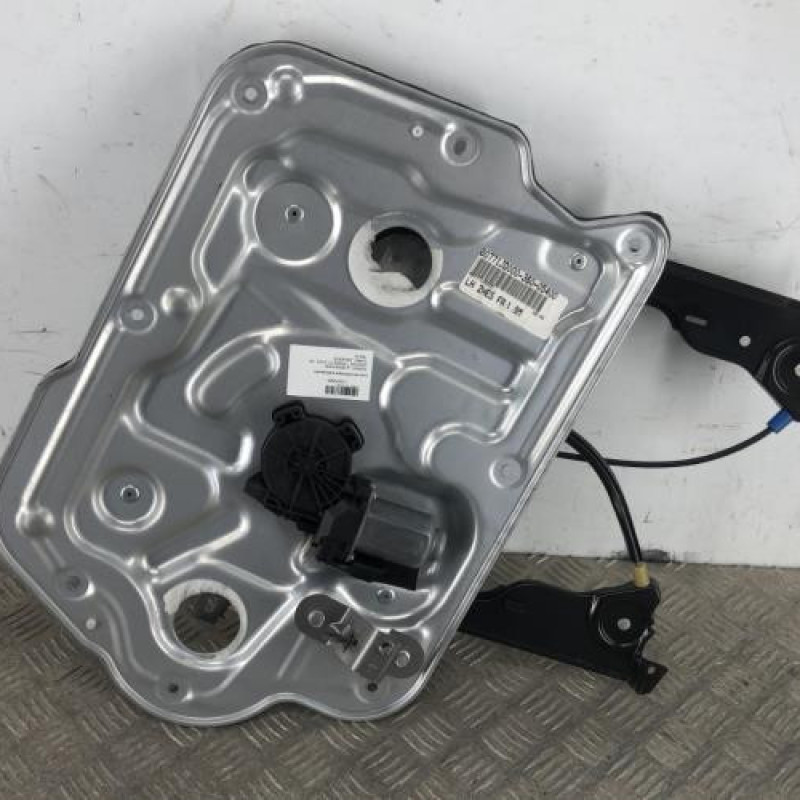 Leve vitre electrique avant gauche NISSAN QASHQAI 1