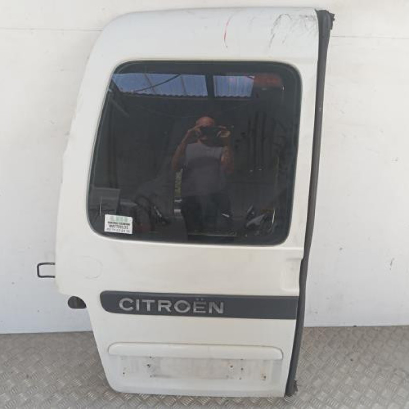 Porte de coffre gauche CITROEN BERLINGO 1