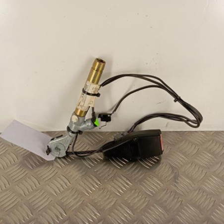 Attache ceinture avant gauche RENAULT CLIO 2