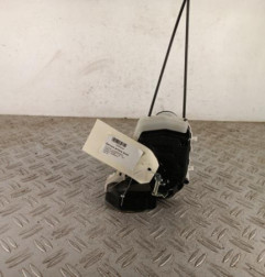 Serrure arriere droit TOYOTA YARIS 3 Photo n°1