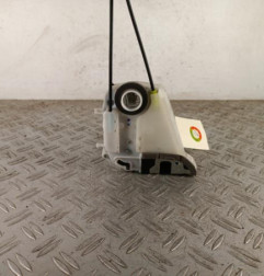 Serrure arriere droit TOYOTA YARIS 3