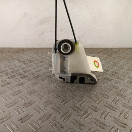 Serrure arriere droit TOYOTA YARIS 3
