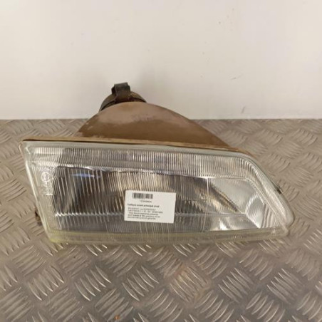 Optique avant principal droit (feux)(phare) PEUGEOT 106