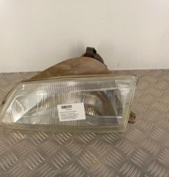 Optique avant principal gauche (feux)(phare) PEUGEOT 106