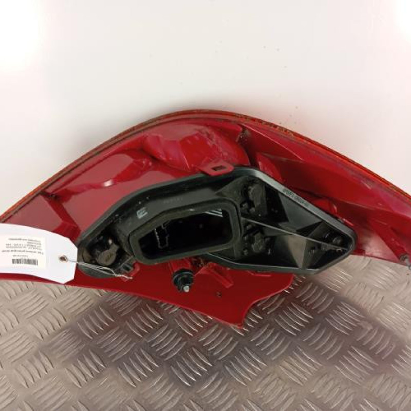 Feu arriere principal droit (feux) PEUGEOT 207 Feu arriere principal droit (feux) PEUGEOT 207