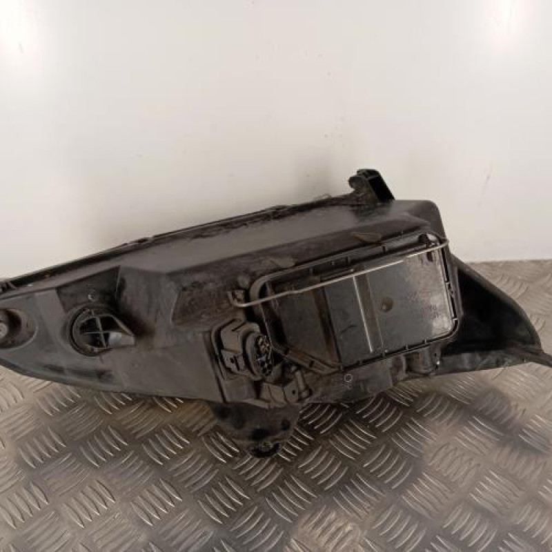 Optique avant principal gauche (feux)(phare) FORD FOCUS 1