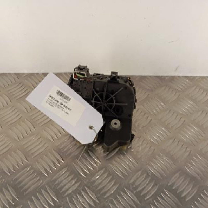 Serrure de hayon FORD FOCUS 1 Serrure de hayon FORD FOCUS 1