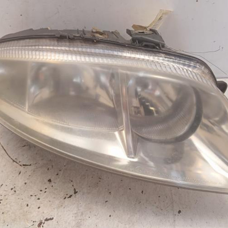 Optique avant principal droit (feux)(phare) ALFA ROMEO GT
