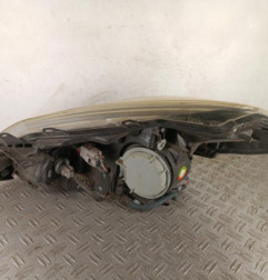 Optique avant principal droit (feux)(phare) TOYOTA YARIS 3