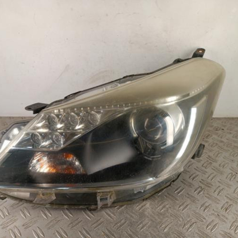 Optique avant principal gauche (feux)(phare) TOYOTA YARIS 3