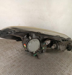 Optique avant principal gauche (feux)(phare) TOYOTA YARIS 3
