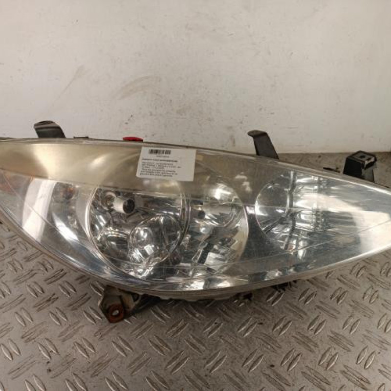 Optique avant principal droit (feux)(phare) PEUGEOT 307