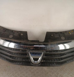 Calandre DACIA SANDERO 1 Photo n°1