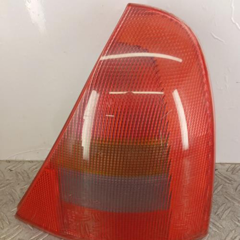 Feu arriere principal droit (feux) RENAULT CLIO 2