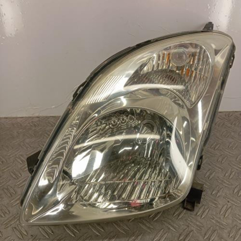 Optique avant principal gauche (feux)(phare) SUZUKI SWIFT 3