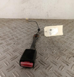 Attache ceinture avant gauche PEUGEOT 307 Photo n°1