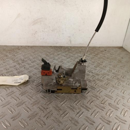 Serrure arriere droit PEUGEOT 307