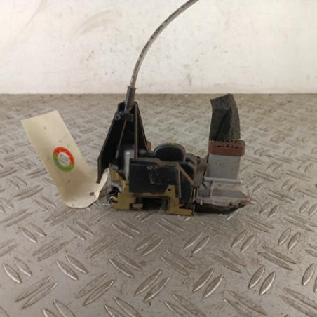 Serrure avant droit PEUGEOT 307