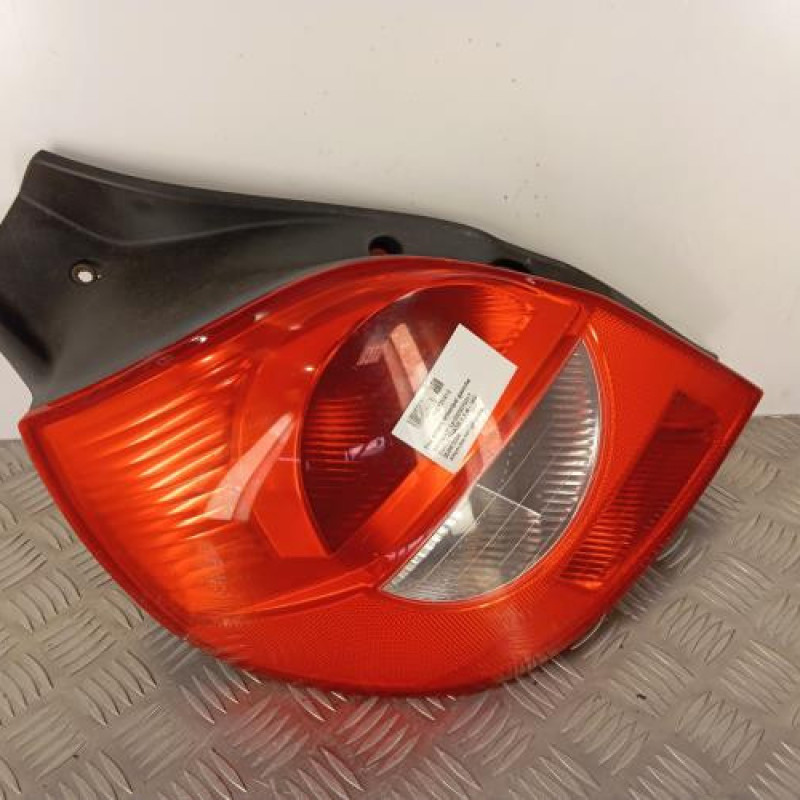 Feu arriere principal gauche (feux) RENAULT CLIO 3