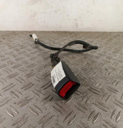 Attache ceinture avant droit KIA RIO 3 Photo n°1