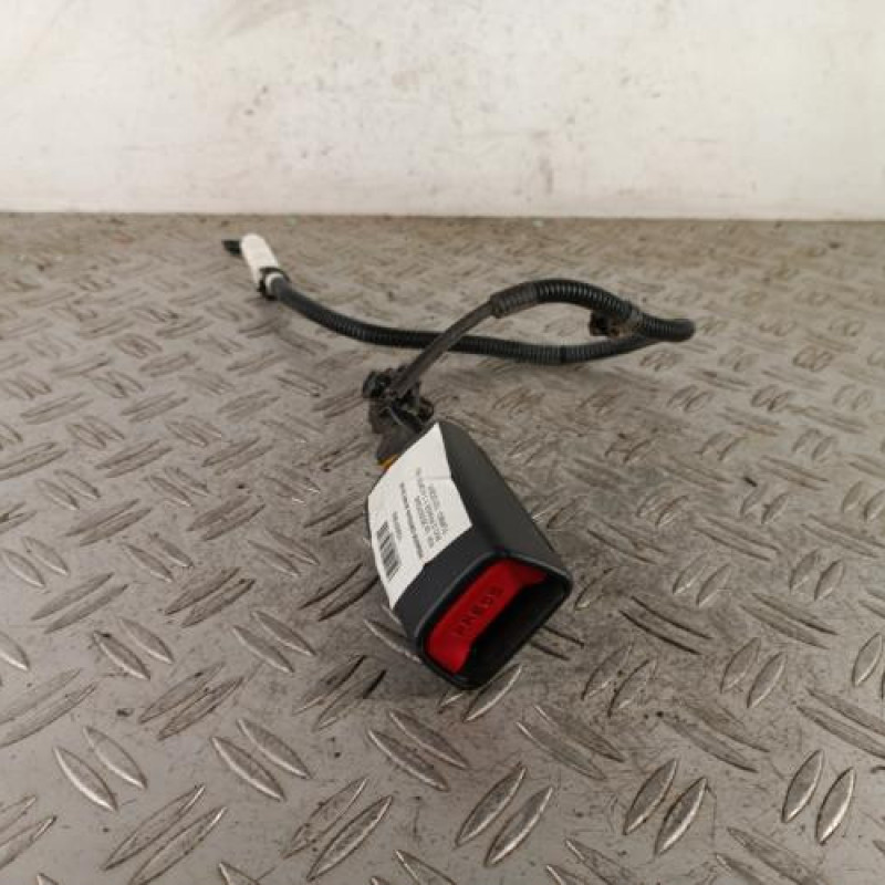 Attache ceinture avant droit KIA RIO 3