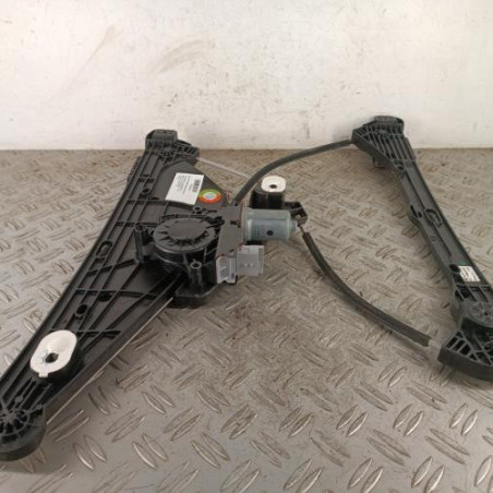 Leve vitre electrique avant droit PEUGEOT 208 2 Photo n°1