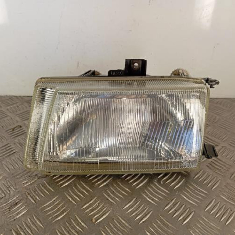 Optique avant principal gauche (feux)(phare) VOLKSWAGEN POLO 3