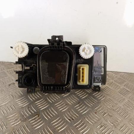Optique avant principal gauche (feux)(phare) VOLKSWAGEN POLO 3