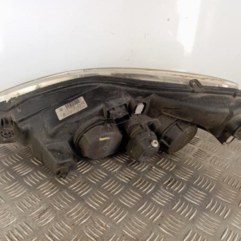 Optique avant principal droit (feux)(phare) PEUGEOT 607