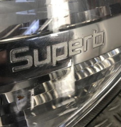 Optique avant principal gauche (feux)(phare) SKODA SUPERB 2 Photo n°4