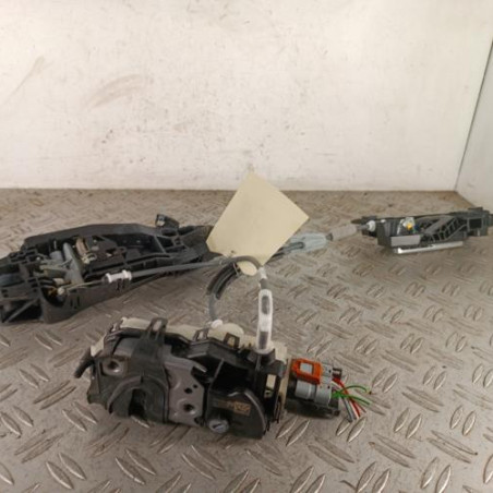 Serrure arriere droit PEUGEOT 208 2 Photo n°1